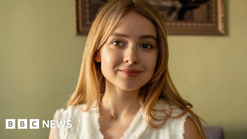 Read more about the article How AI turned a Ukrainian YouTuber into a Russian – BBC.com